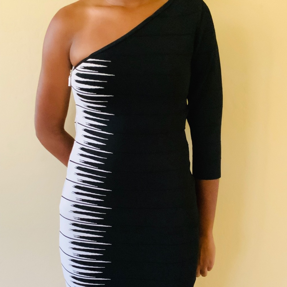 Guess One Shoulder Bodicon Dress